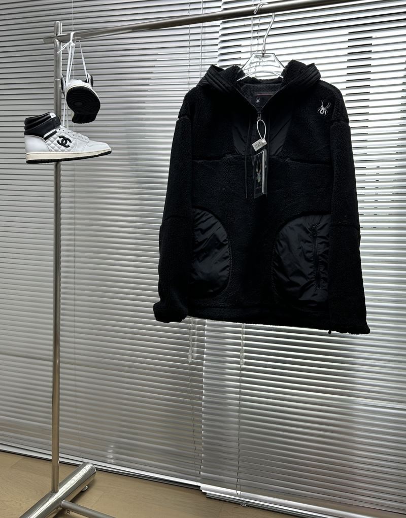 Unclassified Brand Outwear